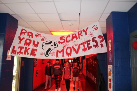 Showing off our spirit; Hallway and rock competition winners are crowned