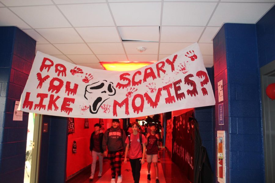 Showing off our spirit; Hallway and rock competition winners are crowned